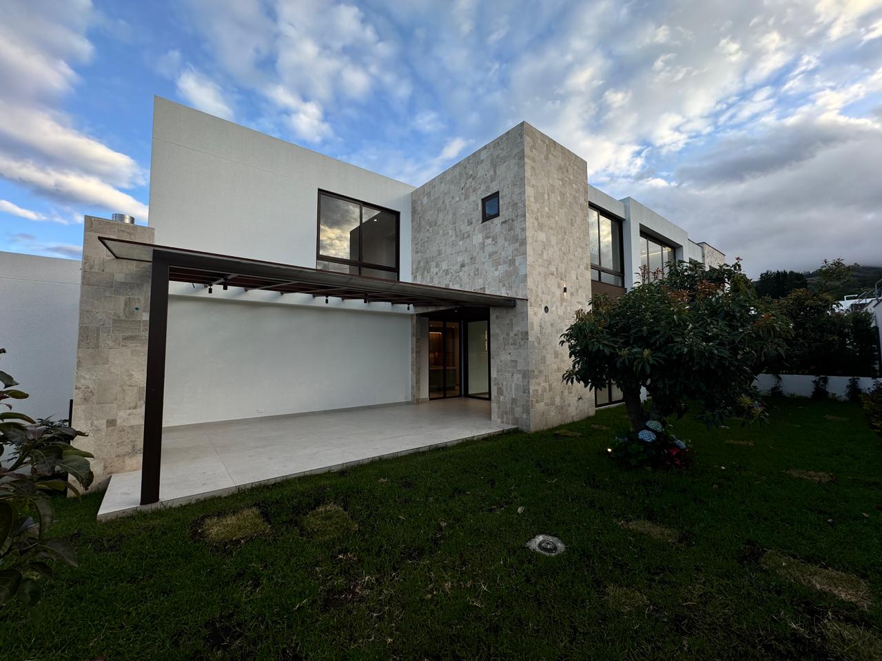 House in Chiviqui - Tumbaco