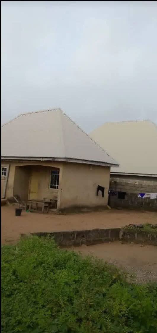 Additional view of One Bedroom Flat Foundation