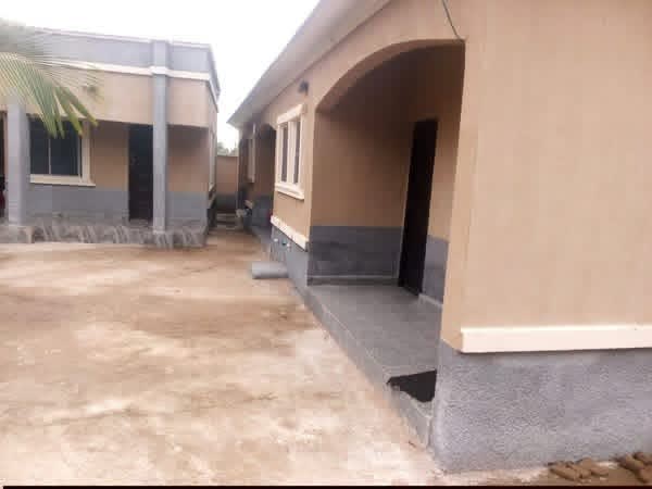 Additional view of Decent Self-Contain Apartment in Adeke