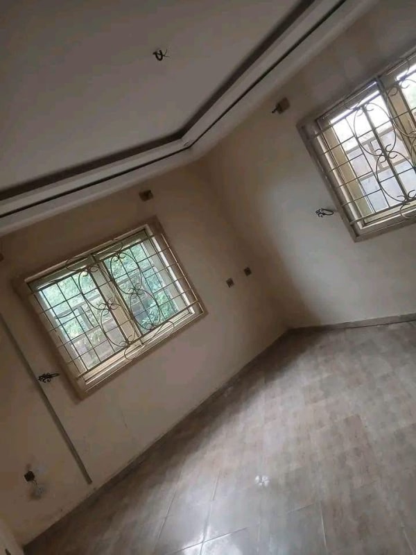 Additional view of Spacious 3-Bedroom Flat for Rent
