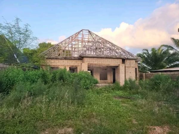Uncompleted 2-Bedroom House Structure for sale in International Market, Makurdi, Benue