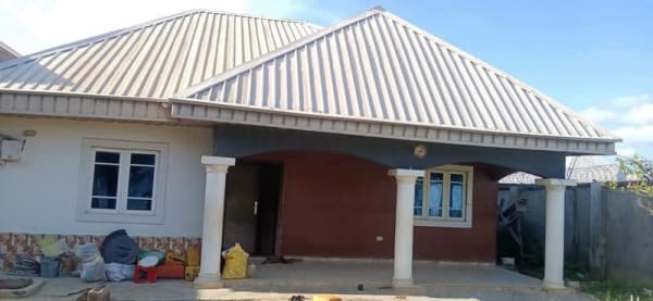 Fenced 2 Bedroom Flat with BQ for rent in Judges Quarters, Makurdi, Benue