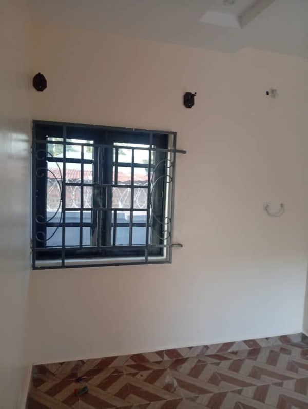 Additional view of Standard Self Contains at Villa Suite