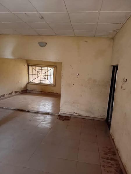Additional view of Two Units of Spacious 3-Bedroom Flats