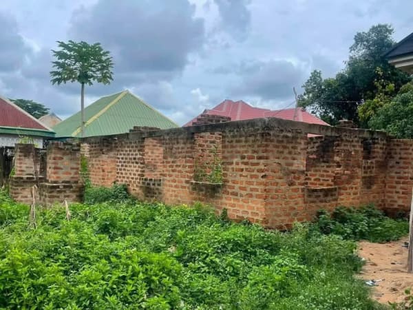 Uncompleted 2 Bedroom Flat for sale in Achusa, Makurdi, Benue