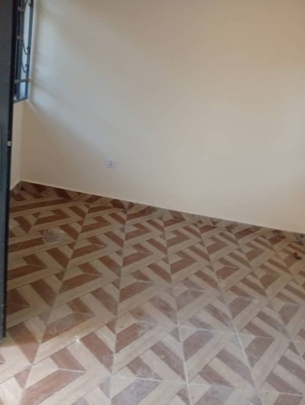 Additional view of Standard Self Contains at Villa Suite