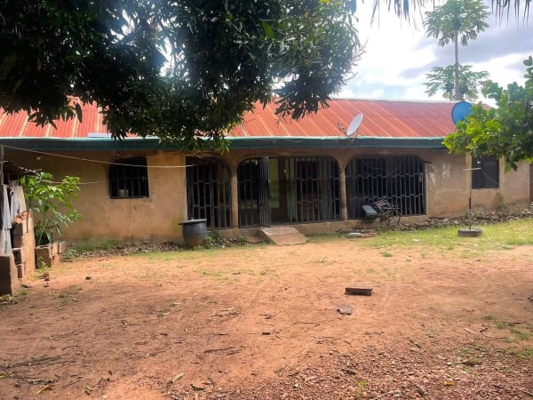 4-Room Residential Property For Sale Makurdi for sale in Behind International Market, George Akume Way, Makurdi, Benue