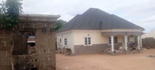 Additional view of Standard Three Bedroom Flat with BQ