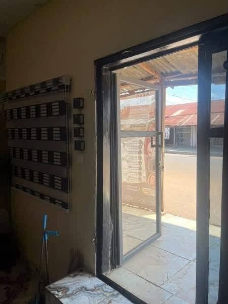 Standard Hair Salon in Akpehe for sale in Akpehe, Makurdi, Benue