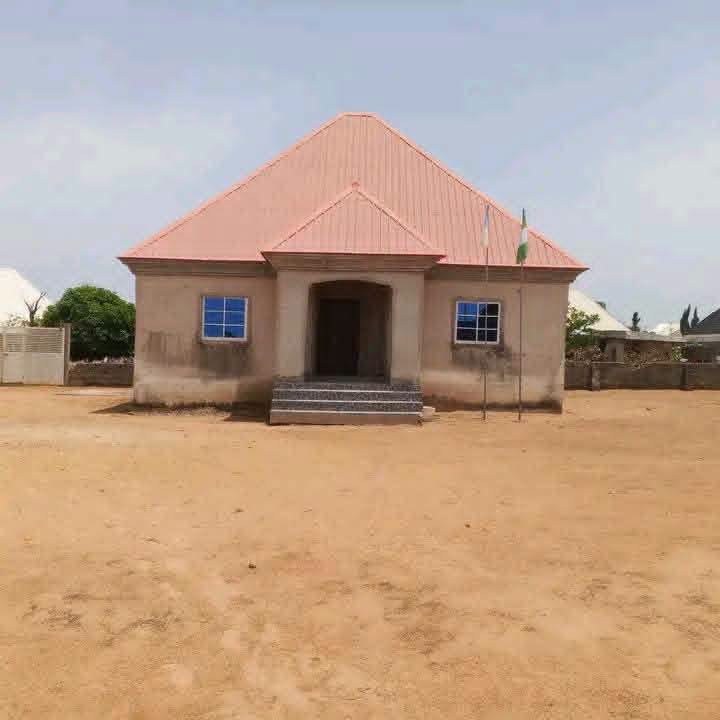 Established School for Sale Makurdi for sale in After St Joseph Nyon, Makurdi, Benue