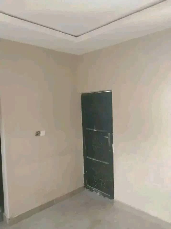 Spacious Single Room Self-Contain for rent in Off Akpehe, Makurdi, Benue