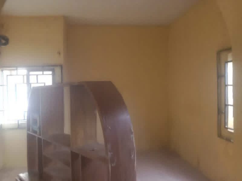 Additional view of Decent One Room Self-Contain Apartment