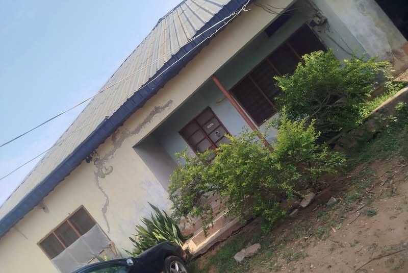 Additional view of Spacious 4-Bedroom House with BQ for Sale