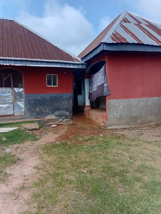 Big Single Room for Rent for rent in Gaadi extension Tse Adi, Makurdi, Benue