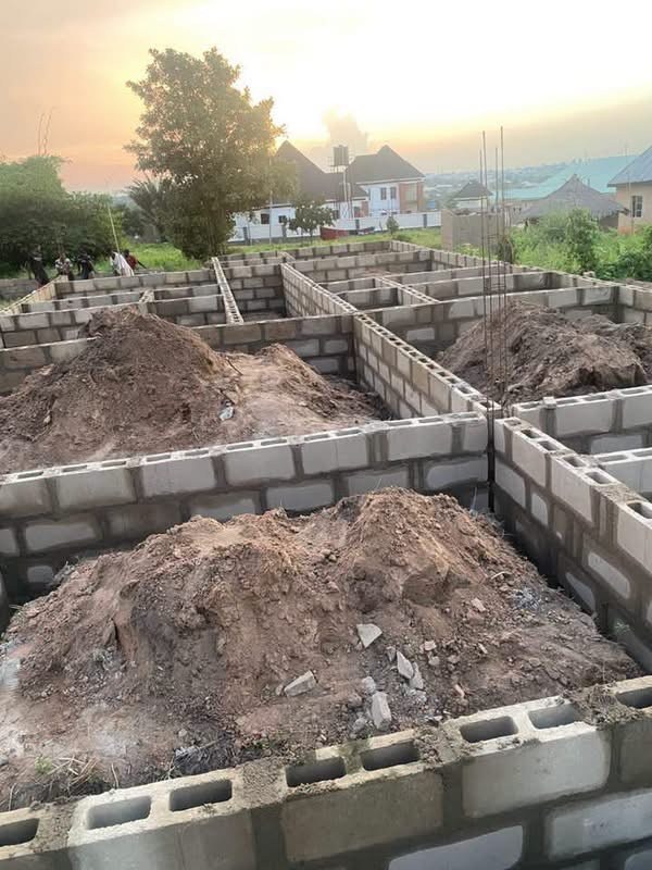 Additional view of Solid 3 Bedroom Flat Foundation for Sale