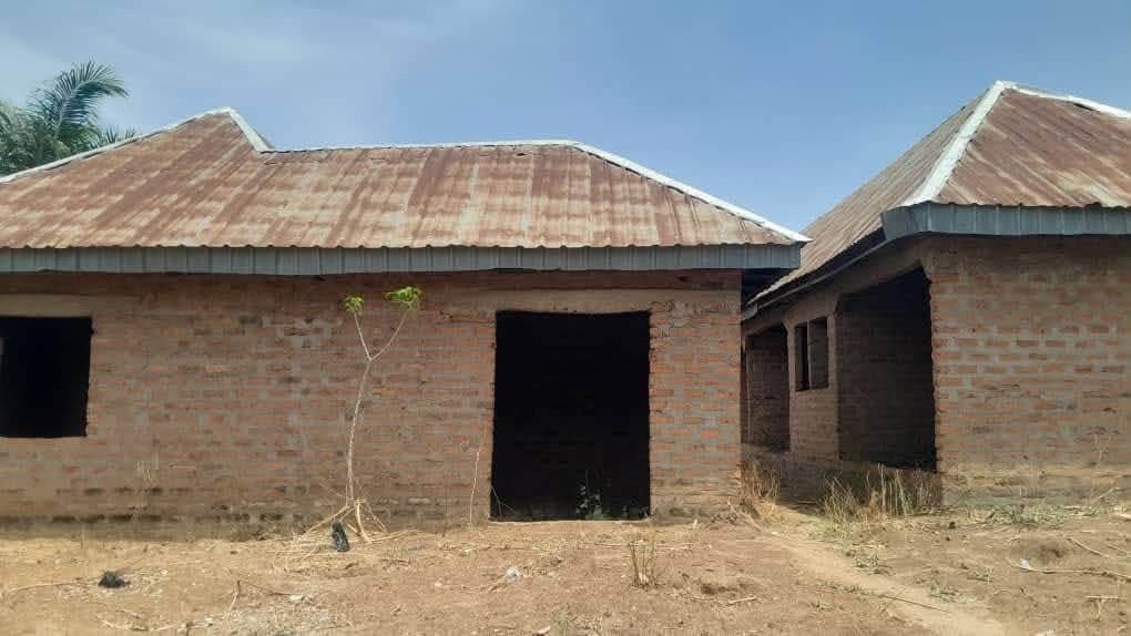 Additional view of 13 Self Contained Rooms And Shop