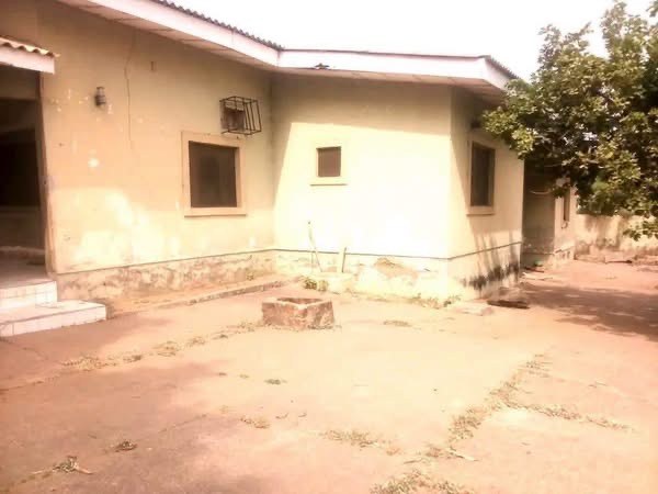 Additional view of 4 Bedroom Flat House for Sale