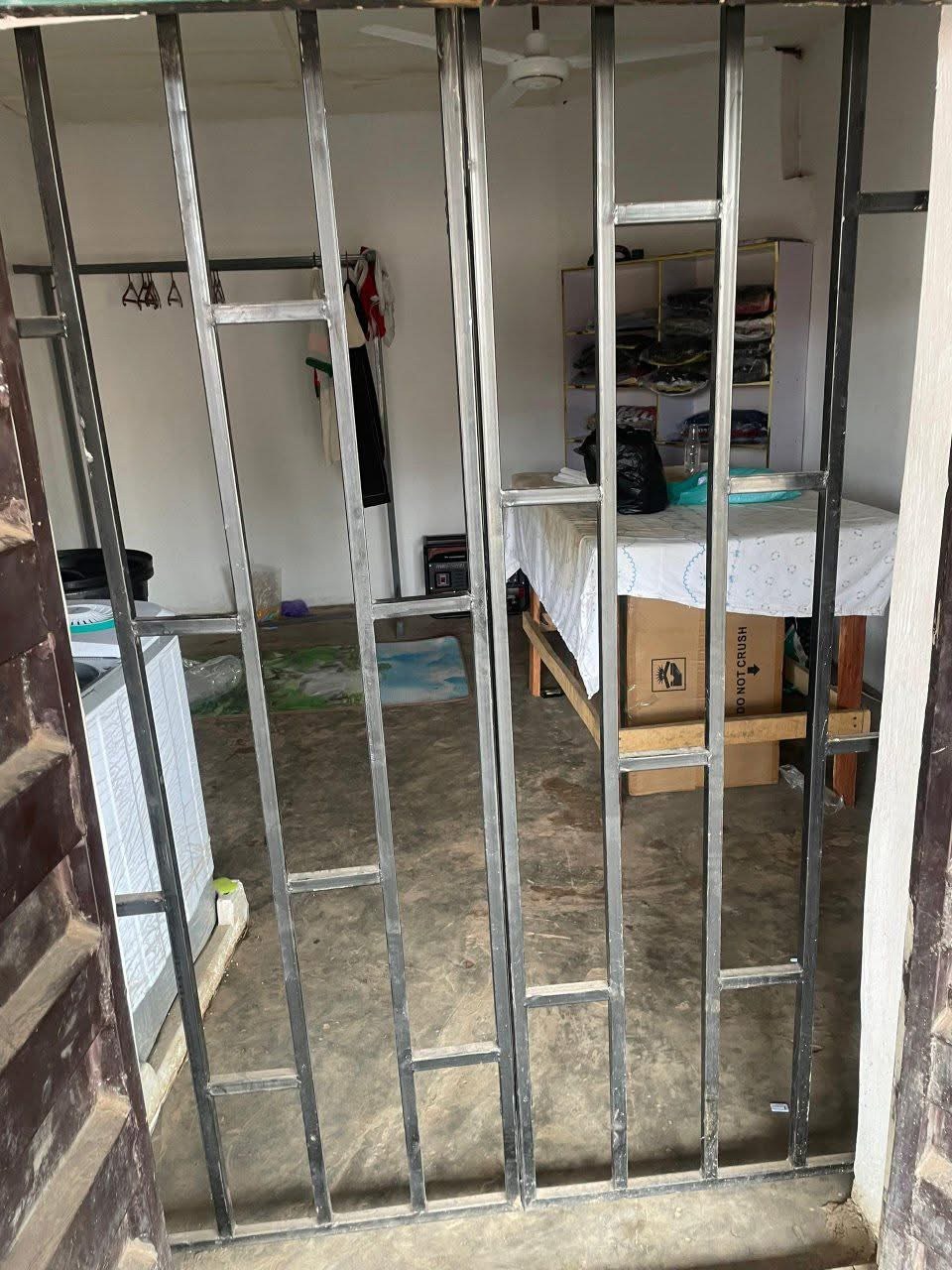 Laundry Shop for Sale for sale in Modern Market Road, Makurdi, Benue