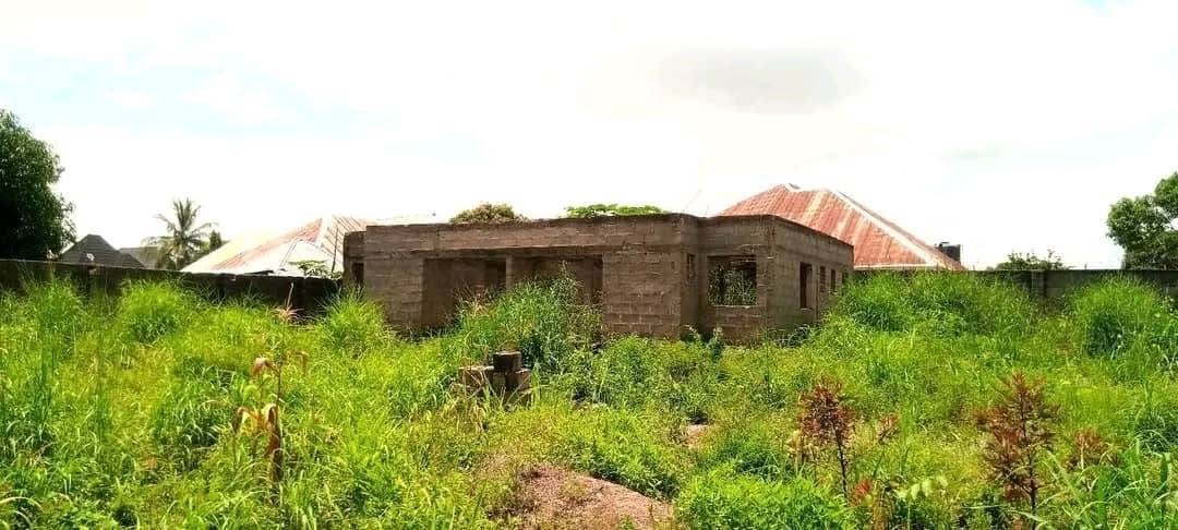 Uncompleted Two-Bedroom Flats for Sale for sale in George Akume Way, Makurdi, Benue