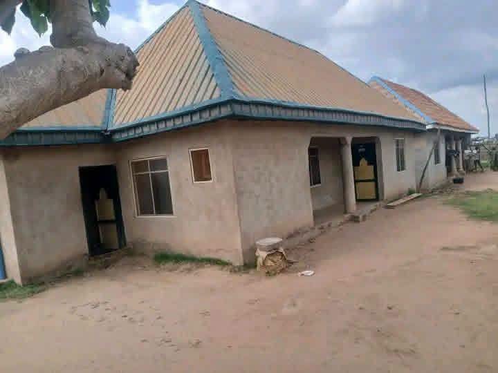 Two Bedroom Flat Apartment For Sale for sale in George Akume Way, Makurdi, Benue
