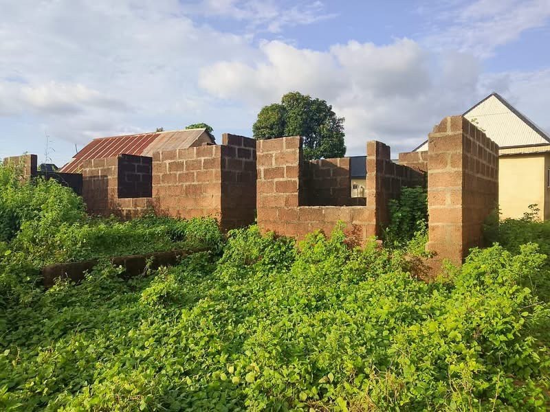 Uncompleted 2 Bedroom Flat for sale in Zaakwase Akaajime, Ipav Mbatnsense, Gboko, Benue