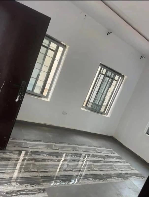 Standard 2-Bedroom Apartment for Rent for rent in Government model, very close to B division and zone 4, Makurdi, Benue