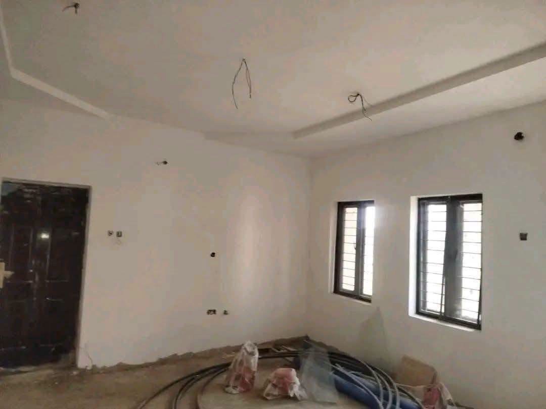 Additional view of Spacious Three Bedroom Flat with BQ