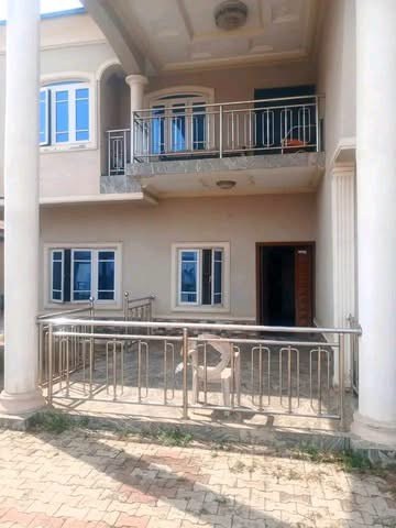Additional view of Strategic Three-Bedroom Duplex in Judge's Quarters