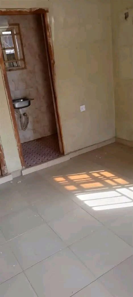 Clean One Room Self Contain Apartment for rent in Low Cost, Makurdi, Benue