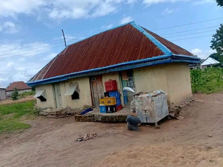 3 Single Rooms House for Sale for sale in Yaikyor, Makurdi, Benue
