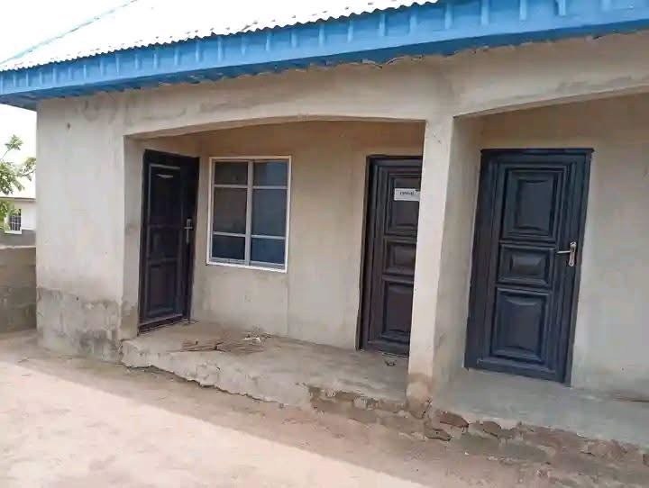 Additional view of 2-Room Self-Contained House