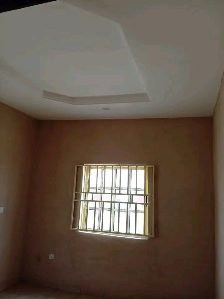 Additional view of Spacious Two Bedroom Flat