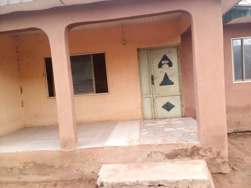 Comfortable 2 Bedroom Apartment for Rent for rent in Airways Junction, Makurdi, Benue