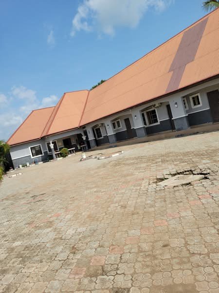 24 Room Hotel for Sale for sale in Mobile Barracks, Makurdi, Benue