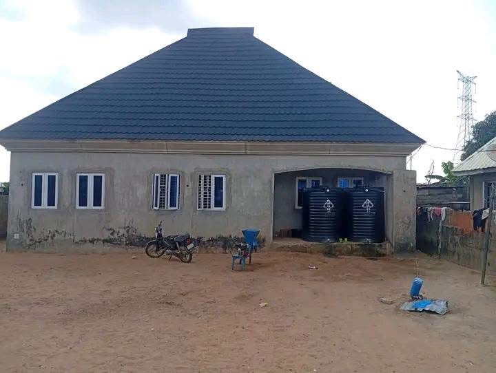 Uncompleted 3-Bedroom Flat for sale in Ayihe, Makurdi, Benue