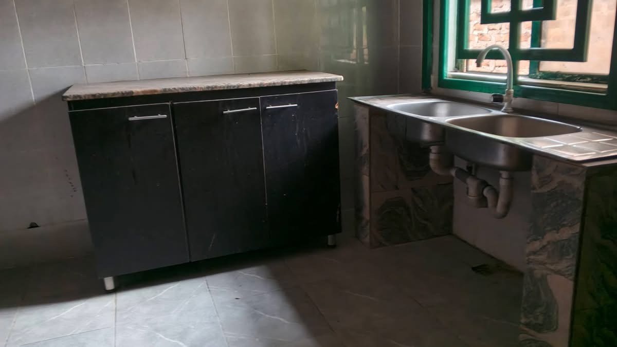 Additional view of 3 Bedroom Bungalow with Two Parlors