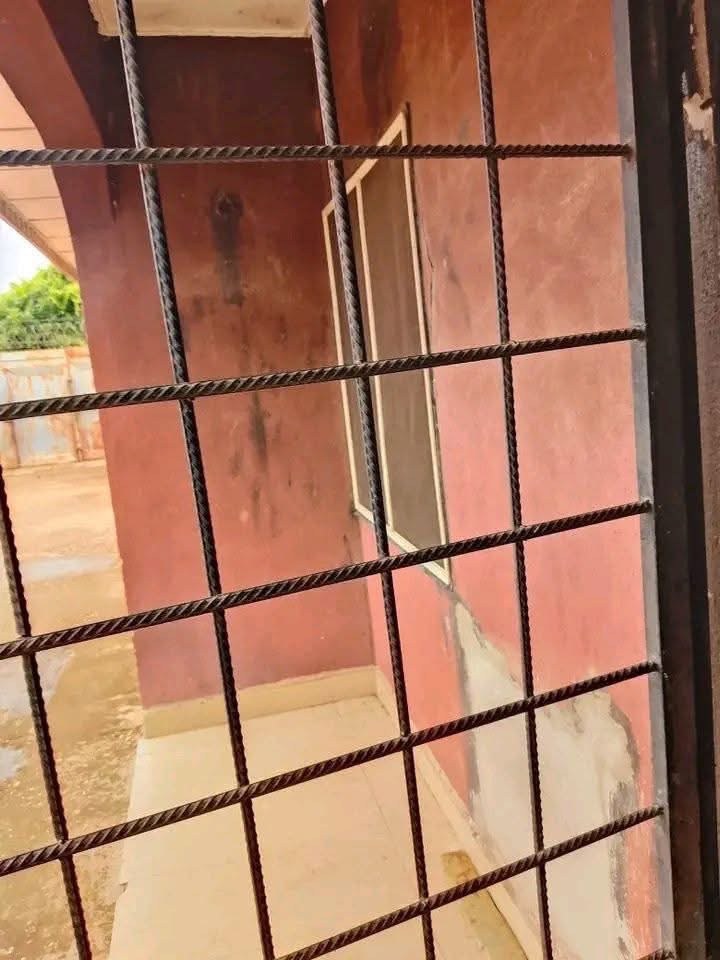 Additional view of One Bedroom Flat in High Level