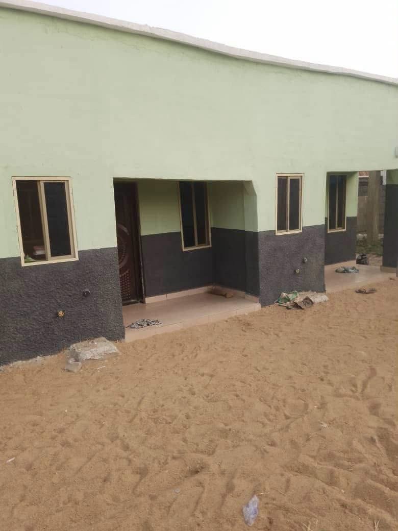 One Room Selfcon for Rent for rent in before Saba Market, Makurdi, Benue