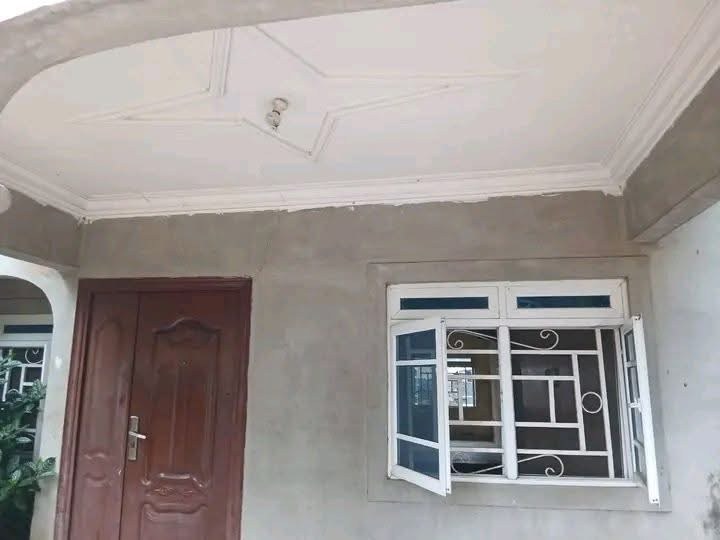 Three Bedroom Flat Apartment for rent in Nyorgyungu main market, Makurdi, Benue
