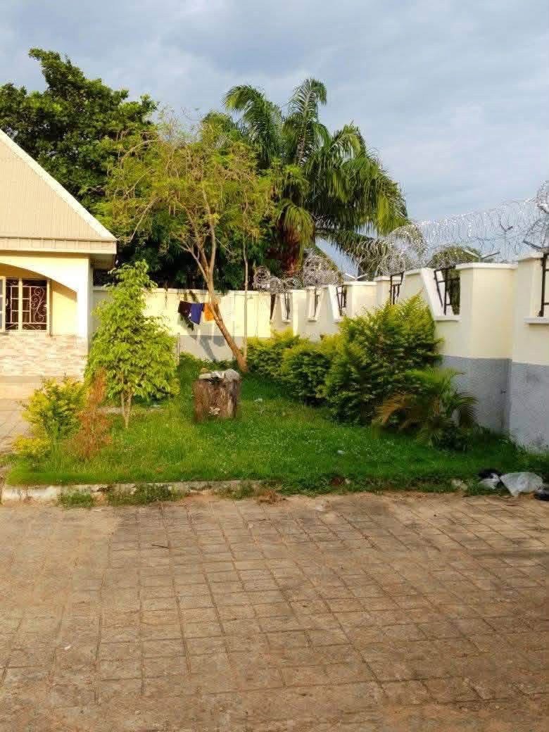 Additional view of Multi-Unit Residential Property in Kanshio