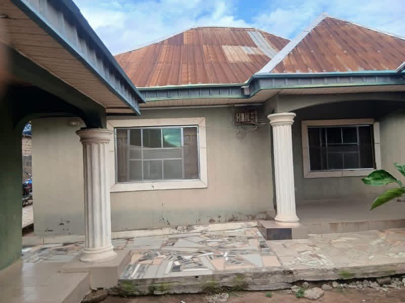Mixed-Use Residential Property for sale in Nyorgyungu, Makurdi, Benue