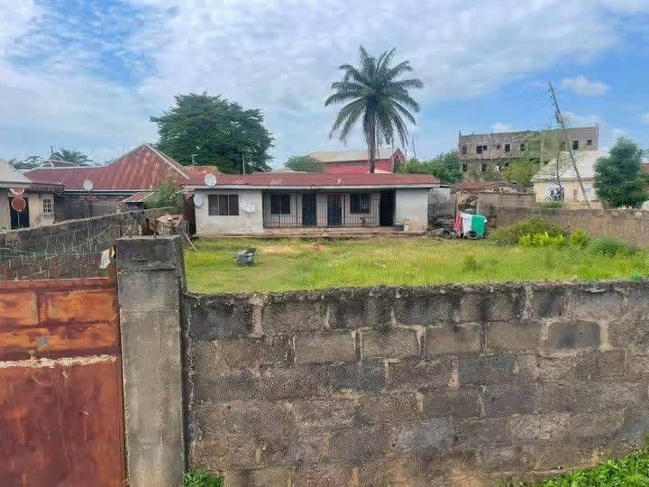 3 Units Single Room Boys Quarters for sale in High Level, Makurdi, Benue