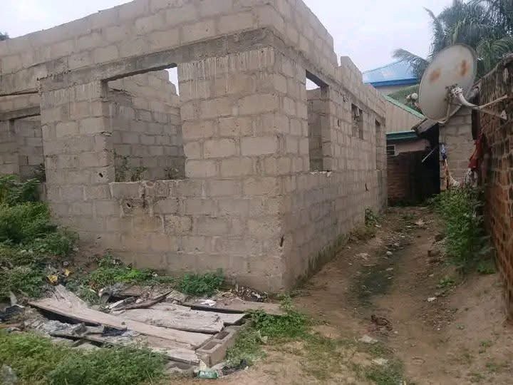 Unfinished Two Bedroom House at Roofing Level for sale in Behind Austoma Filling Station, Old Otukpo Road, Makurdi, Benue
