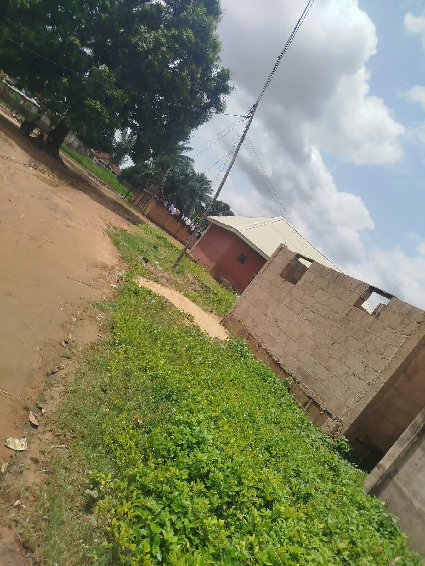 2 Bedroom Flat and 3 Self-Contains for sale in Akpehe, Makurdi, Benue
