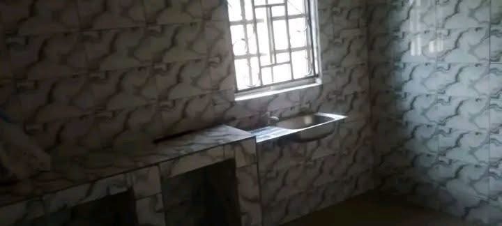 Additional view of Spacious Two-Bedroom Flat for Rent