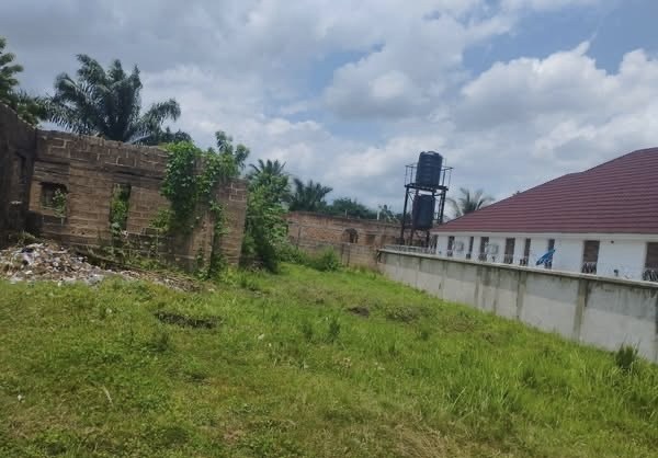 Additional view of Uncompleted 4 Bedroom Flat in Makurdi