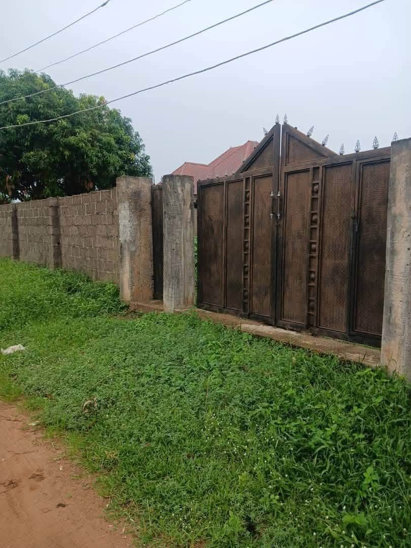 Fenced Land for Sale in Nyon for sale in Nyon, Makurdi, Benue
