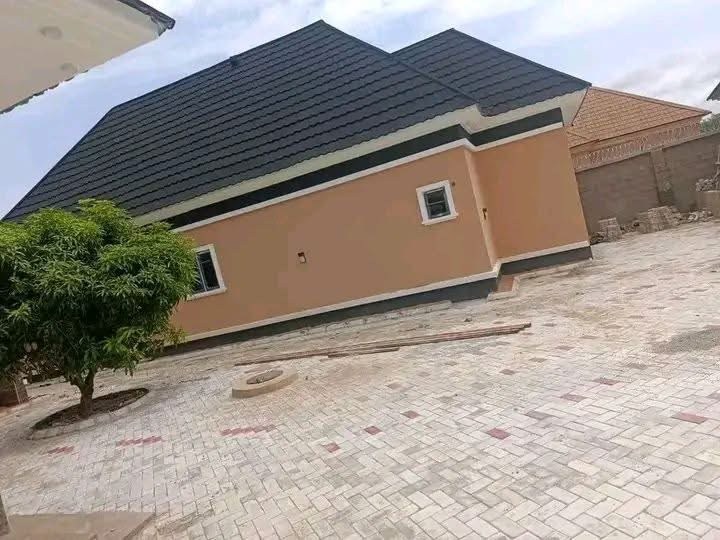 Additional view of Newly Built 3 Bedroom Apartment