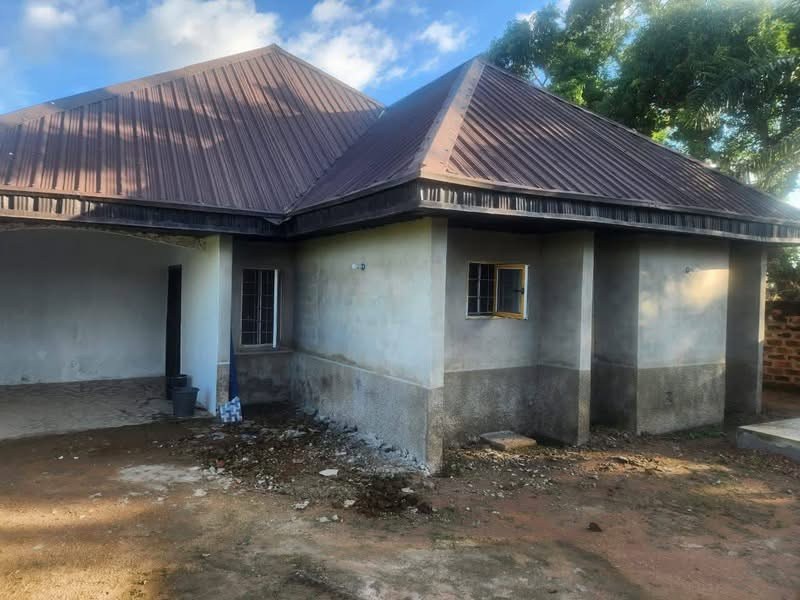 3 Bedroom Fenced House for rent in Gboko Road, Makurdi, Benue