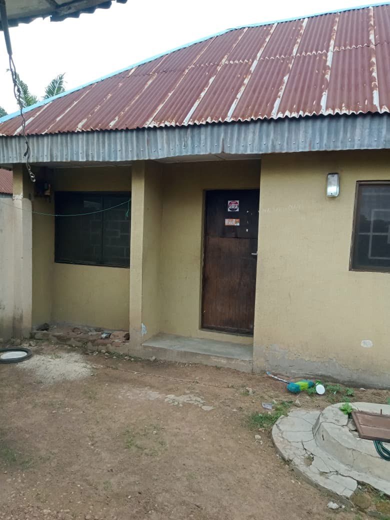 Clean One-Bedroom Flat for Rent for rent in Behind Austoma Filling Station, Old Otukpo Road, Makurdi, Benue
